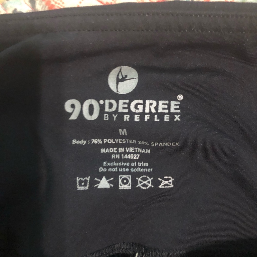 90 Degree leggings; size M